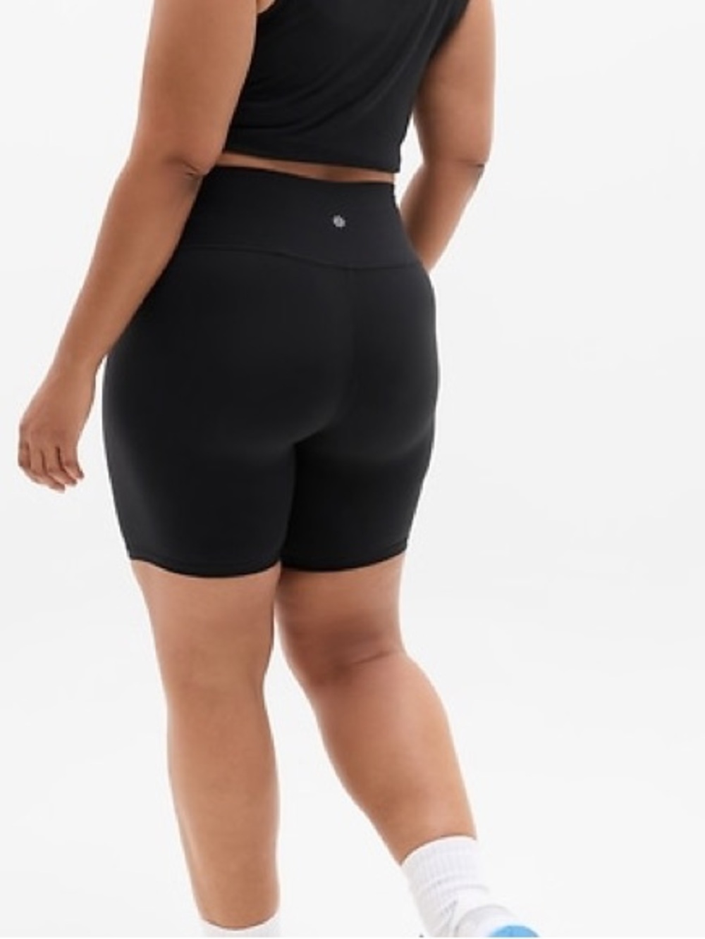 Athleta Transcend High Rise 7” Short
